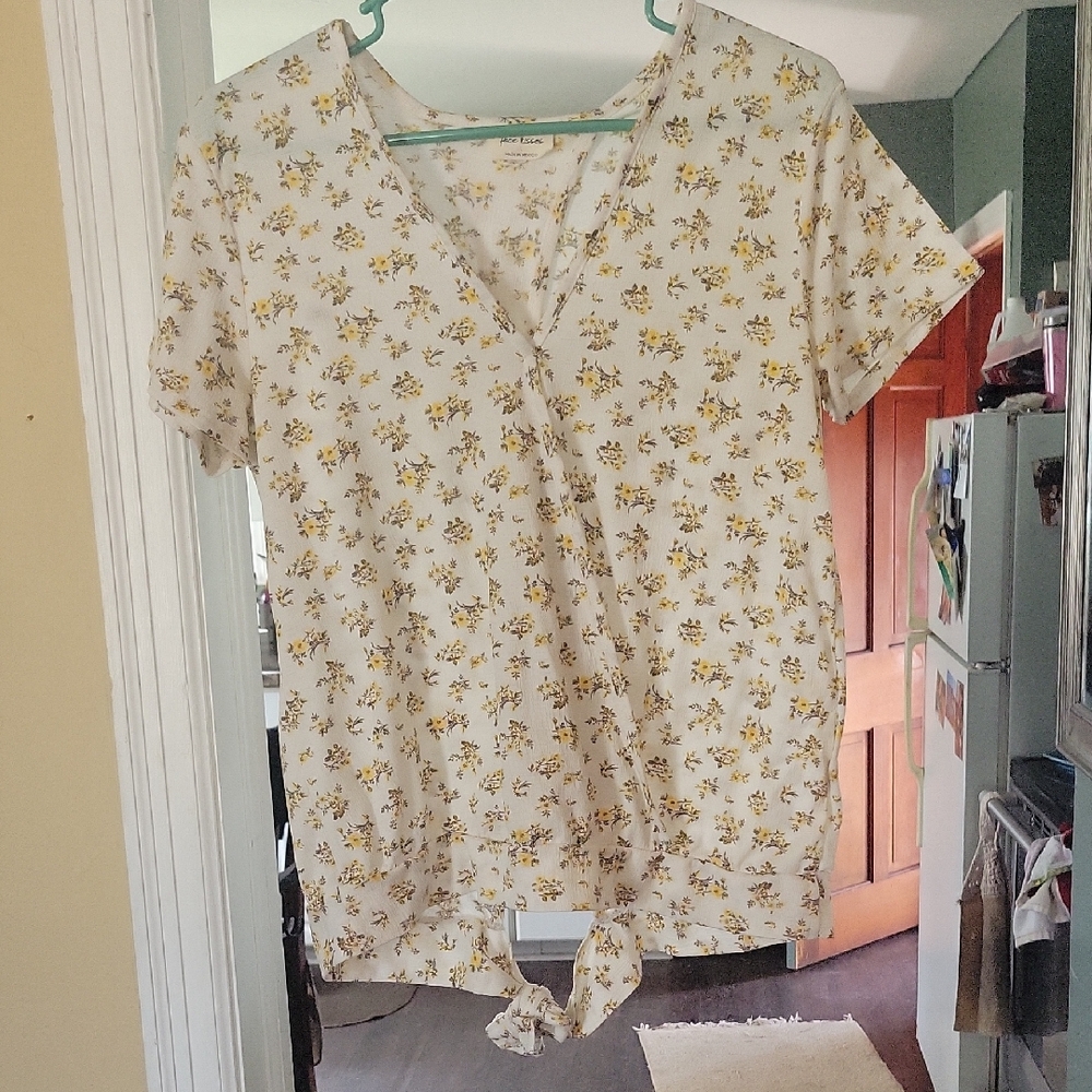 Floral Wrap Top - Yellow